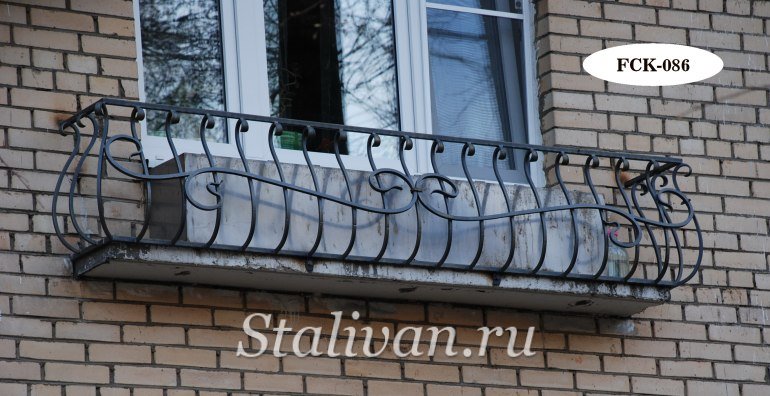 Кованые оконные цветочницы 10