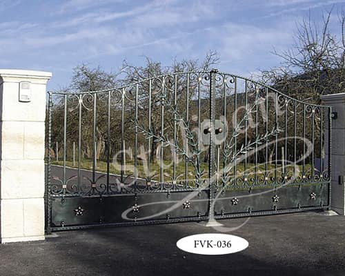 Ворота с ковкой FVK-036 - фото 1