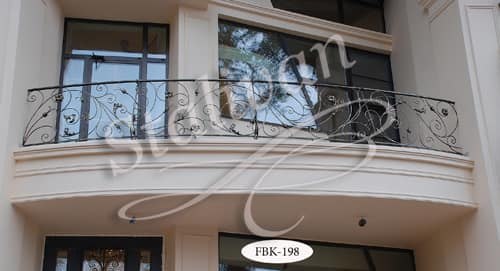 Ограждение балкона с элементами ковки FBK-198 - фото 1