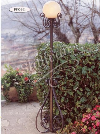 Садово-парковый фонарь с ковкой FFK-101 - фото 1