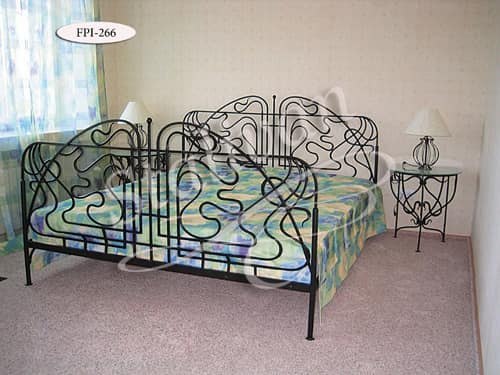 Кованая кровать с изголовьем FPI-266 - фото 1