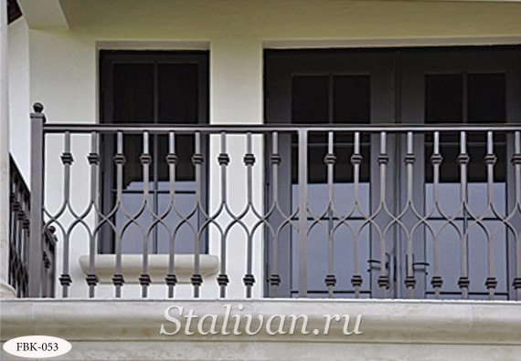 Ограждение балкона с элементами ковки FBK-053 - фото 1