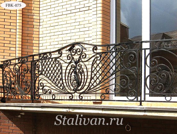Балкон с художественной ковкой FBK-075 - фото 1