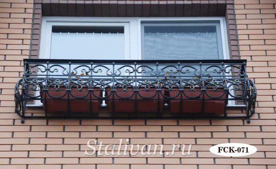 Кованая цветочница FCK-071 - фото 1