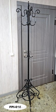 Вешалка-стойка с ковкой FPI-016 - фото 1