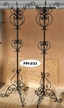 Вешалка с ковкой FPI-033 - фото 1