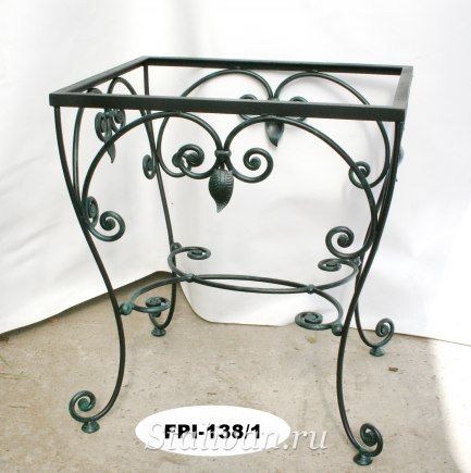 Стол с ковкой FPI-138 - фото 1
