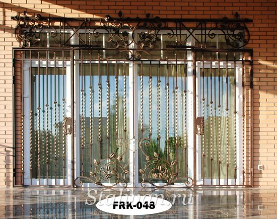 Кованая решетка FRK-048 - фото 3