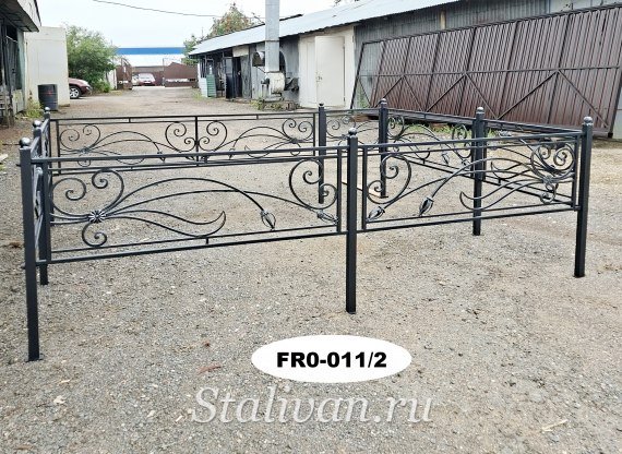 Ритуальная ограда с ковкой FRO-011 - фото 3