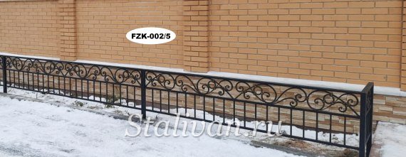 Забор с коваными элементами FZK-002 - фото 6
