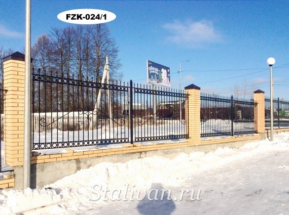 Забор с элементами ковки FZK-024 - фото 2