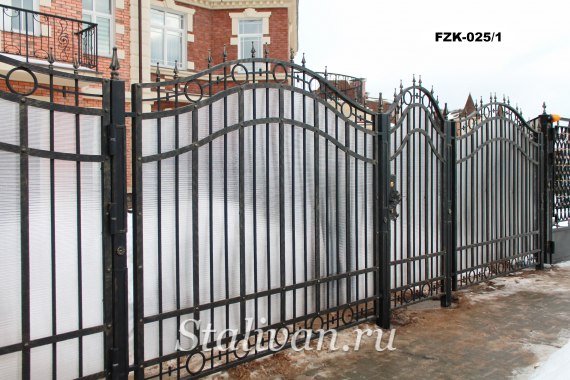 Забор с художественной ковкой FZK-025 - фото 2